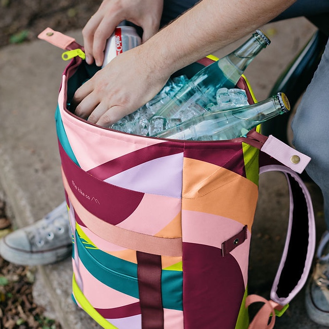 TBT-Cooler-Backpack-2-lifestyle